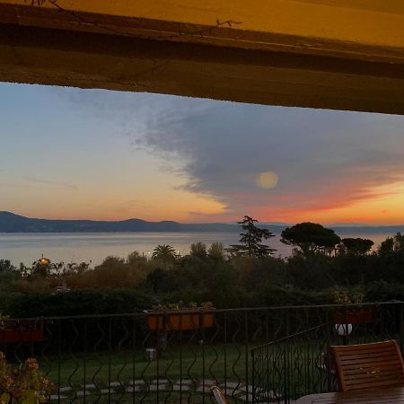 Villa Bel Lago Брачано Екстериор снимка